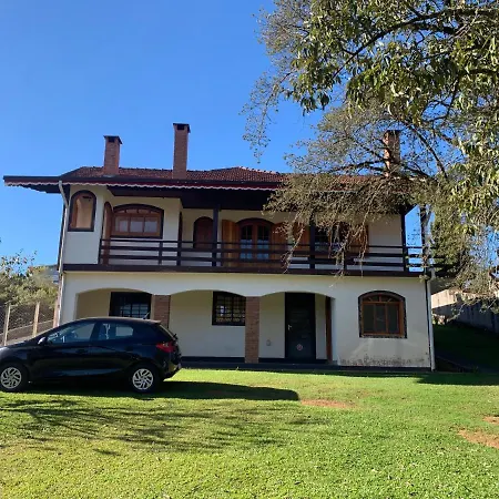 Casa da Inês exclusiva para 01 ou 02 casais ou família-2